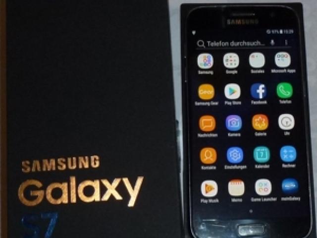 Samsung Galaxy S7 SM-G930F - 1