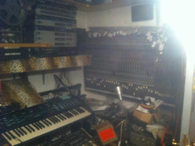 suche oberheim obx+fourvoice  Roland d550 jd900  rhodes chroma  jupiter 4-6-8 +80er analoge+defekte - 1